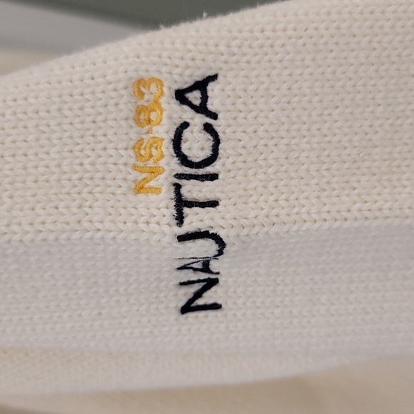 Nautica Vintage Cream And Navy Blue Crewneck Sweater - Size Large - Picture 5 of 6